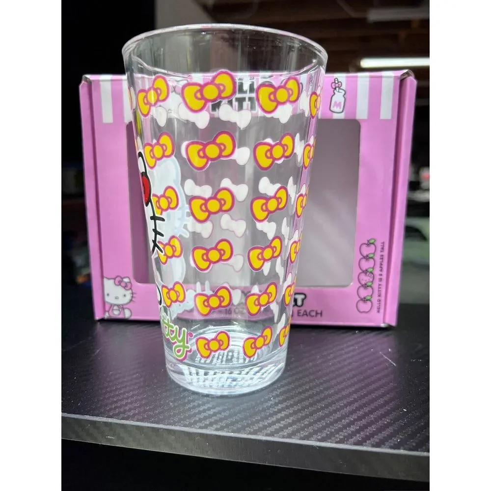 Hello Kitty Classic Bow Design 16-Ounce Pint Glasses | Set of 2 Purple‎ Yellow